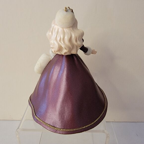 Hallmark Keepsake Ornament 1996 Holiday Barbie Collector Series NIB - Picture 4 of 4